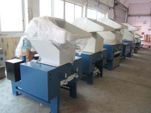 high output recycled wood plastic crusher System 1