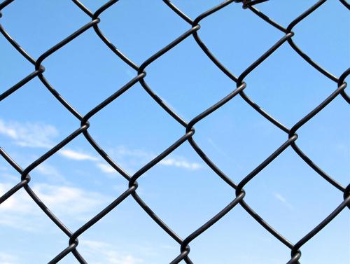 Chain Link Wire Mesh Fence System 1