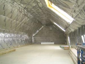 Medium Duty Wall Wrap or Roof Sarking For Energy Saving