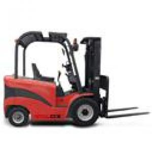Forklift with 4 supporting points