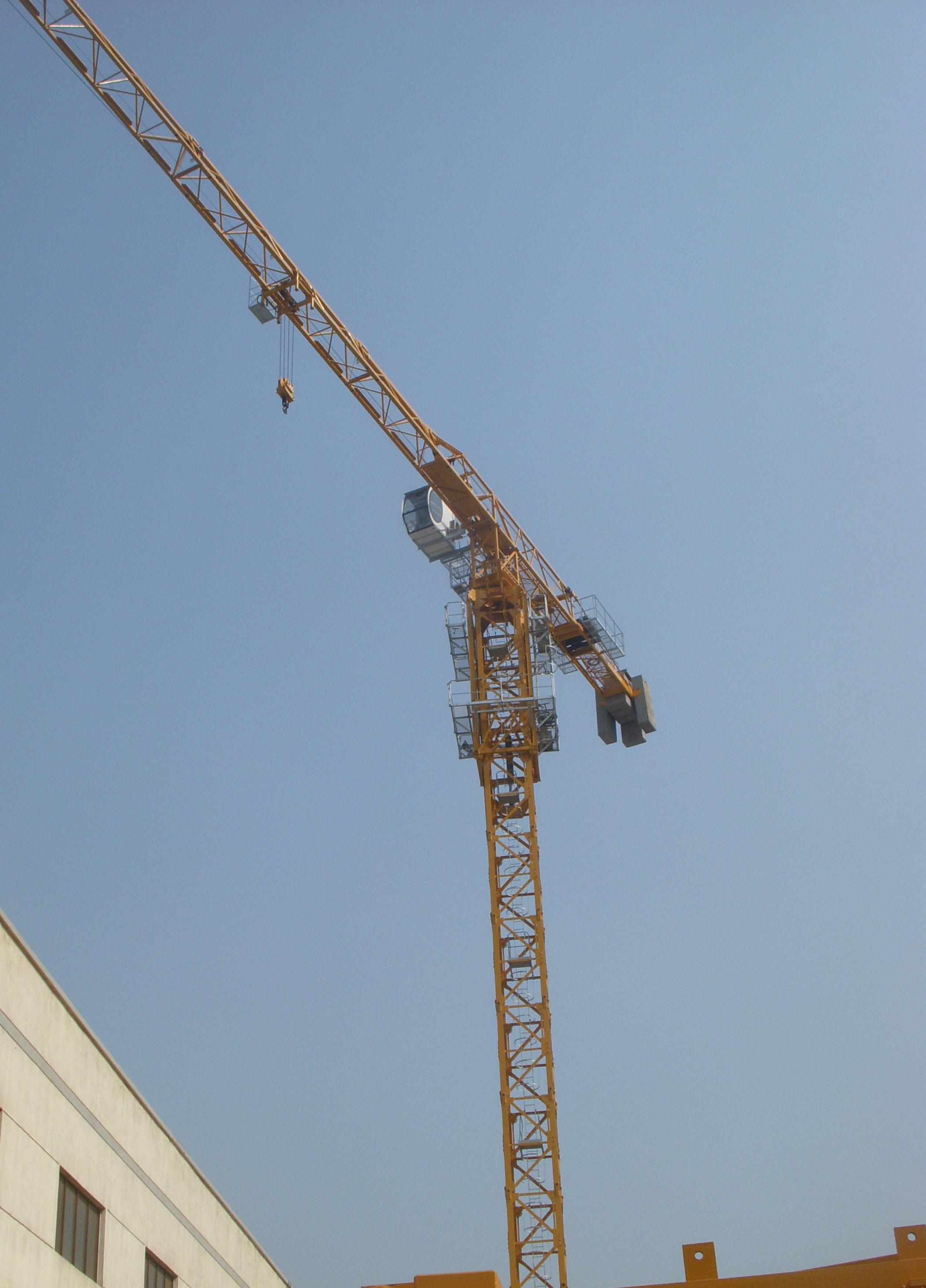 Topless Tower Crane SLP5510 safe and reliable with less malfunctions