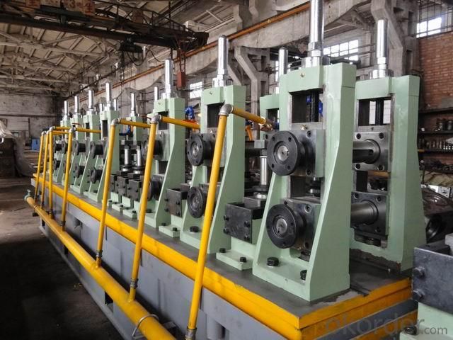 Spiral welded pipe equipment