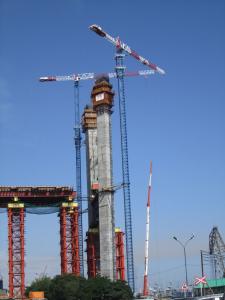 YONGMAO STT553 tower crane