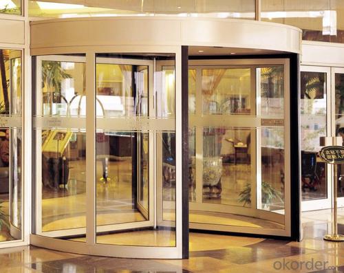 Revolving door three or four wings System 1