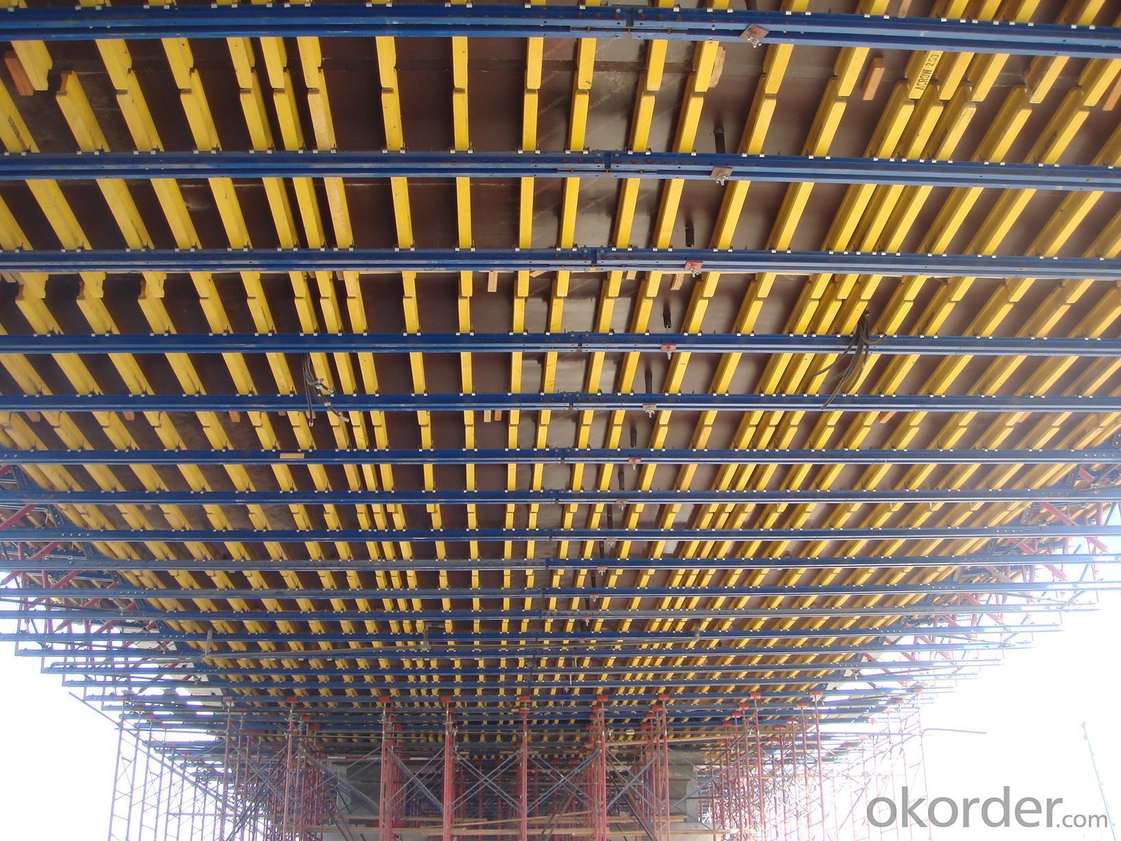 H20 Timber Beam with a Full-Section End Cap for Formwork Girder