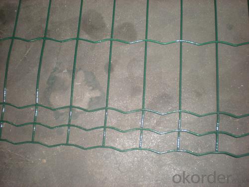 Green PVC Coated Wire Mesh Panel System 1