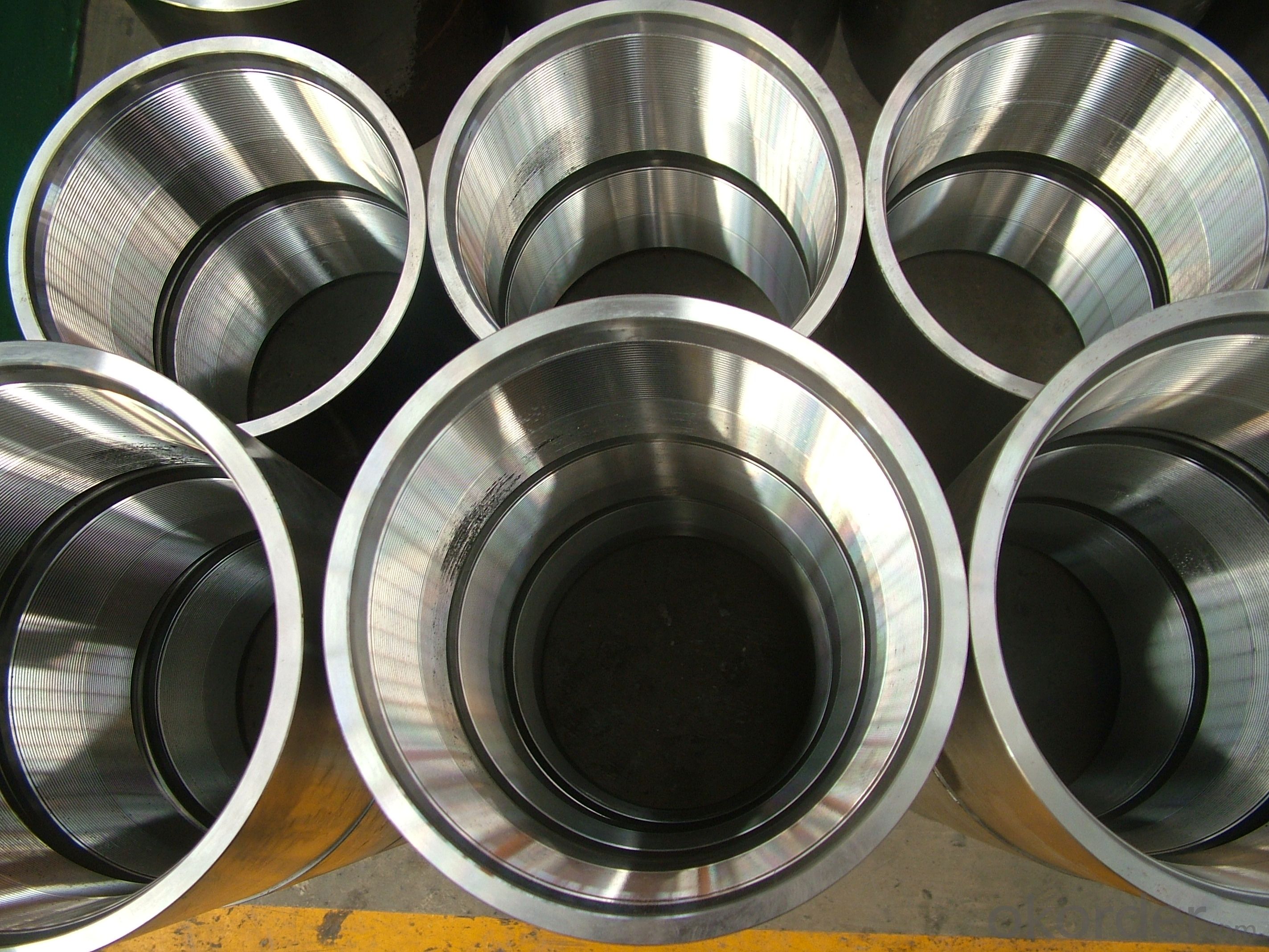 Couplings for steel pipes