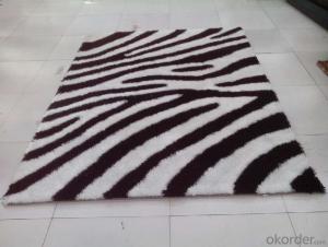 Stripe Shape White and Black Color Hand Tufted Polyester Shaggy Carpet