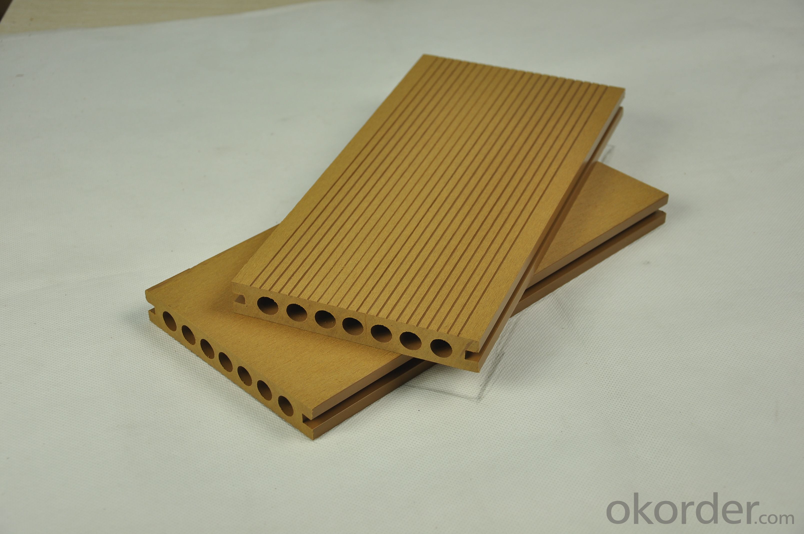 Wood Plastic Composite Decking for different items