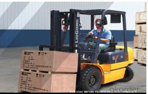 FORKLIFT CPCD25.Operator Safety and Comfort System 1