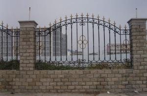 China High quality hot galvanized wrought iron fence System 1