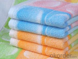 Microfiber cleaning towel with complex woven design