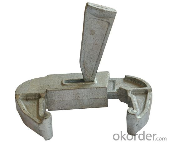 Scaffold formwork cast clamps lock with wedge pin
