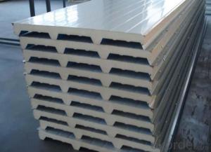 Spraying polyurethane foam for composite board System 1