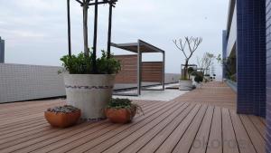 High Quality WPC / UV resistant wpc decking