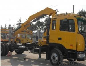 hydraulic cargo crane truck with FOTON truck chassis with 5 ton Euro 4