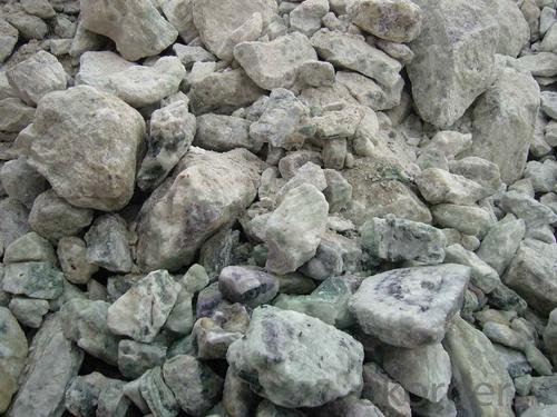 Caf2 98% Sio2 0.1% acid grade fluorite powder for hot sale System 1