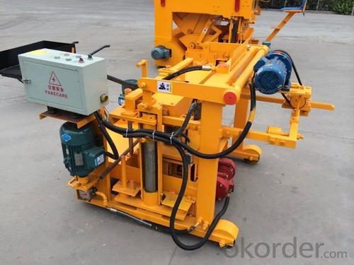 Movable Concrete Hollow Block Making Machine QT40-3A System 1