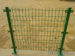 Galvanized And Powde Coated  Wire  Mesh Fence System 1