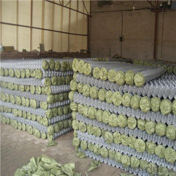 Chain Link Fence Galvanized Wire Mesh PVC Coated Fence 3-5mm