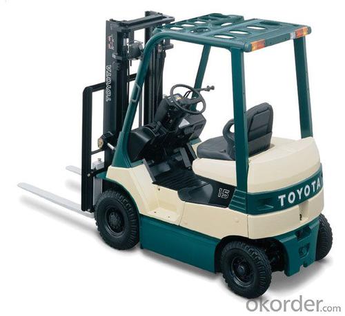 Diesel Forklift with Japanese Isuzu C240 Engine System 1