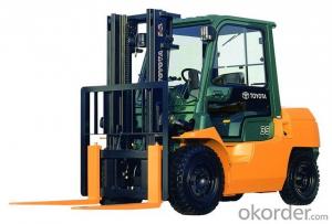 Truck with 7.0t Diesel Forklift  6meter Mast Height System 1