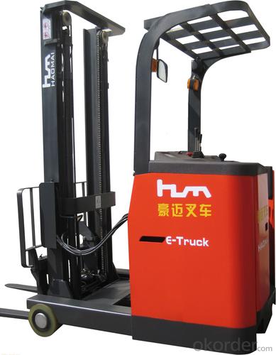 Electric Stacker 2.0t Heavy-Duty High Lifting Fork System 1