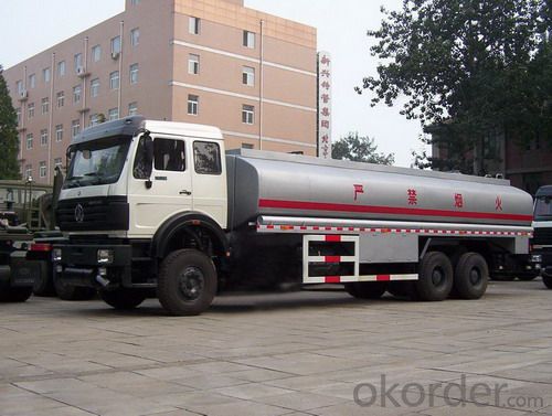 Fuel Tank Truck  Heavy Duty Truck 8*4 System 1