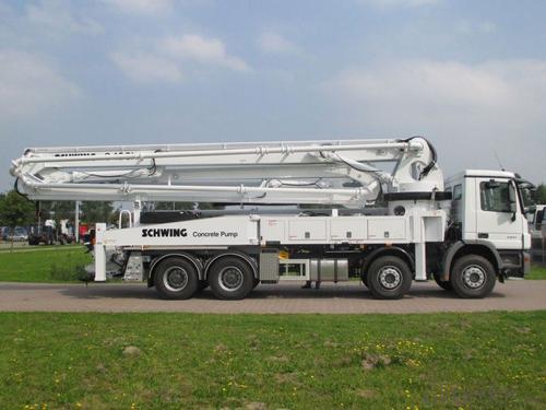 Concrete Pump Truck-Mounted Concrete Pump System 1