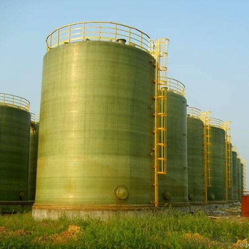 Large FRP Tank Composed of Chemical Barrier System 1