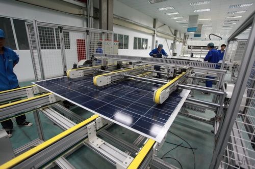 Panel solar monocristalino 230W de bajo precio fabricado en China.
