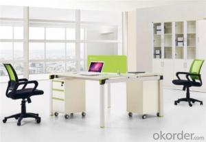 Mueble Escritorio de Acero para Oficina con Materiales Personalizados