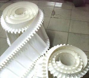 White PVC/PU Conveyor Belt with Sidewall and Cleats System 1