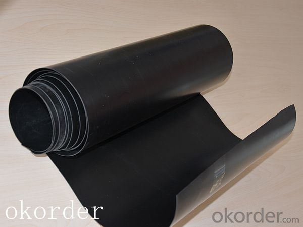 Geotextil T2400 Smooth Geomembrane Polypropylene Waterproof Membrane System 1