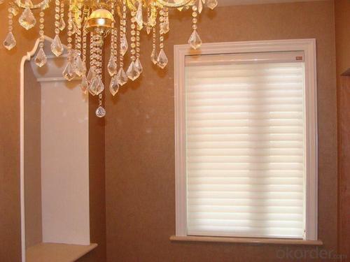 Good Quality Indoor Sliding Curtains Venetian Blind System 1