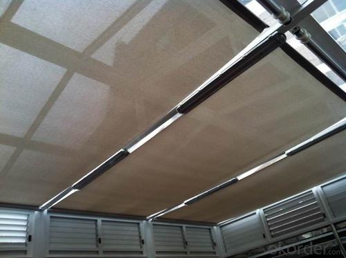 Manual spring mechanism electric roller blinds and curtains System 1